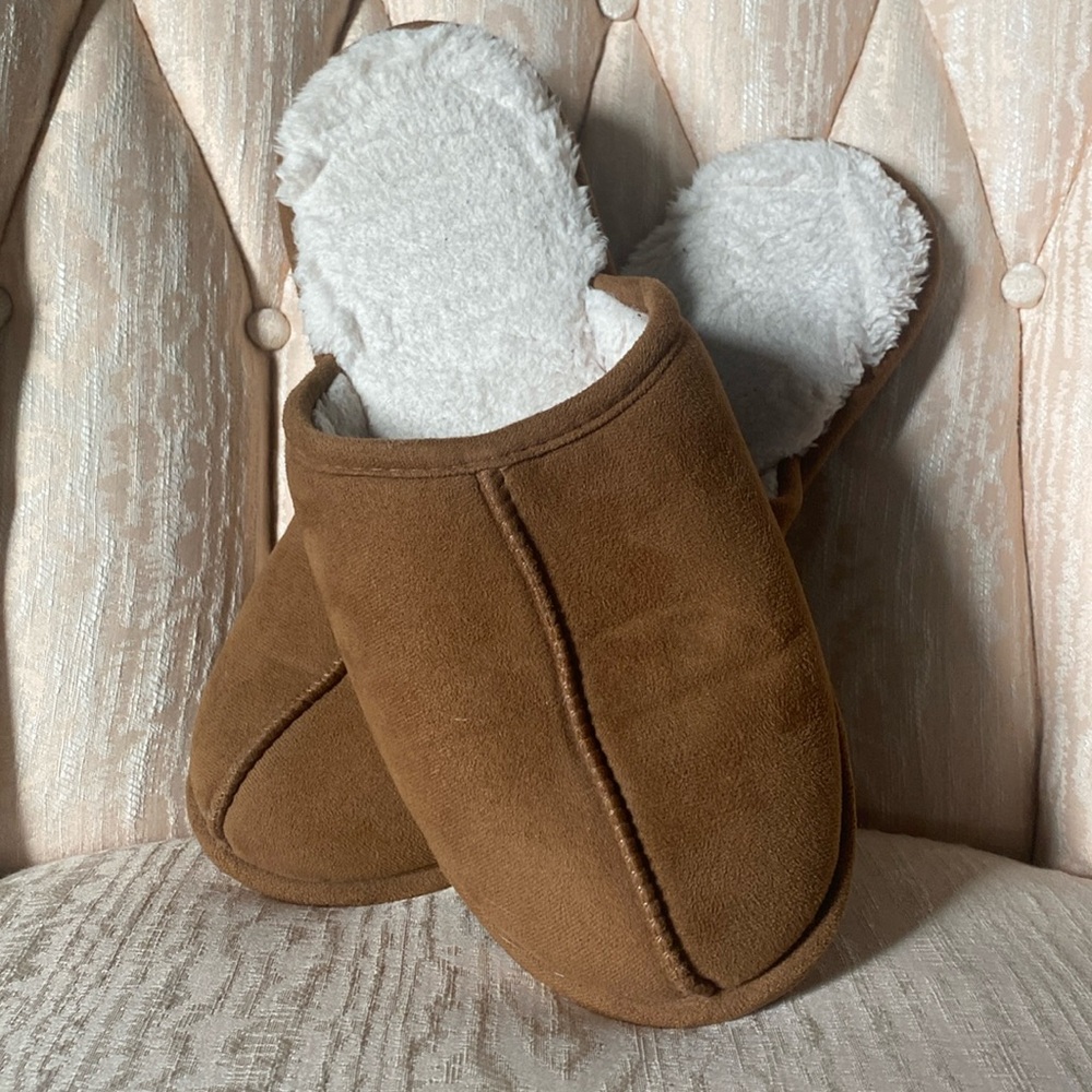 Roundtree & Yorke Men’s Slippers Large